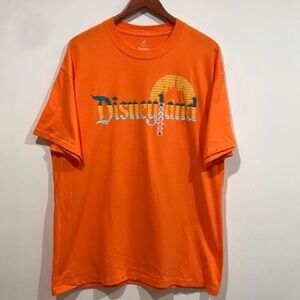 Disneyland Men’s Orange T-shirt Size XL